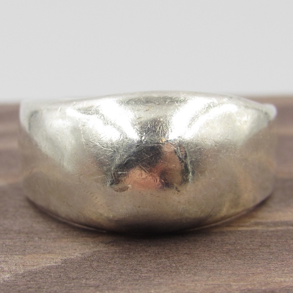 Size 7 Sterling Silver Simple Thick Band Ring - Picture 1 of 8